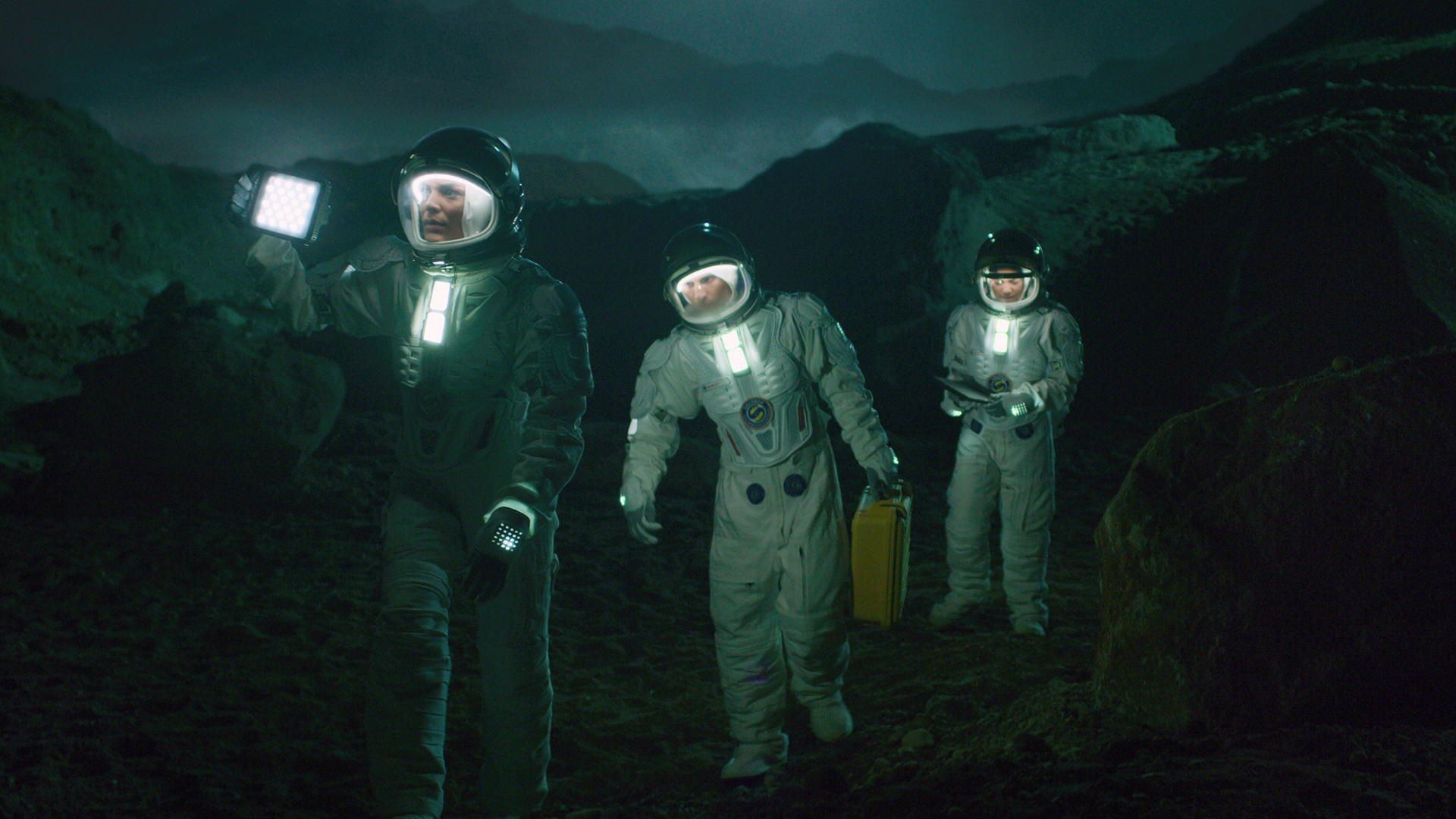 lost in space s01e02