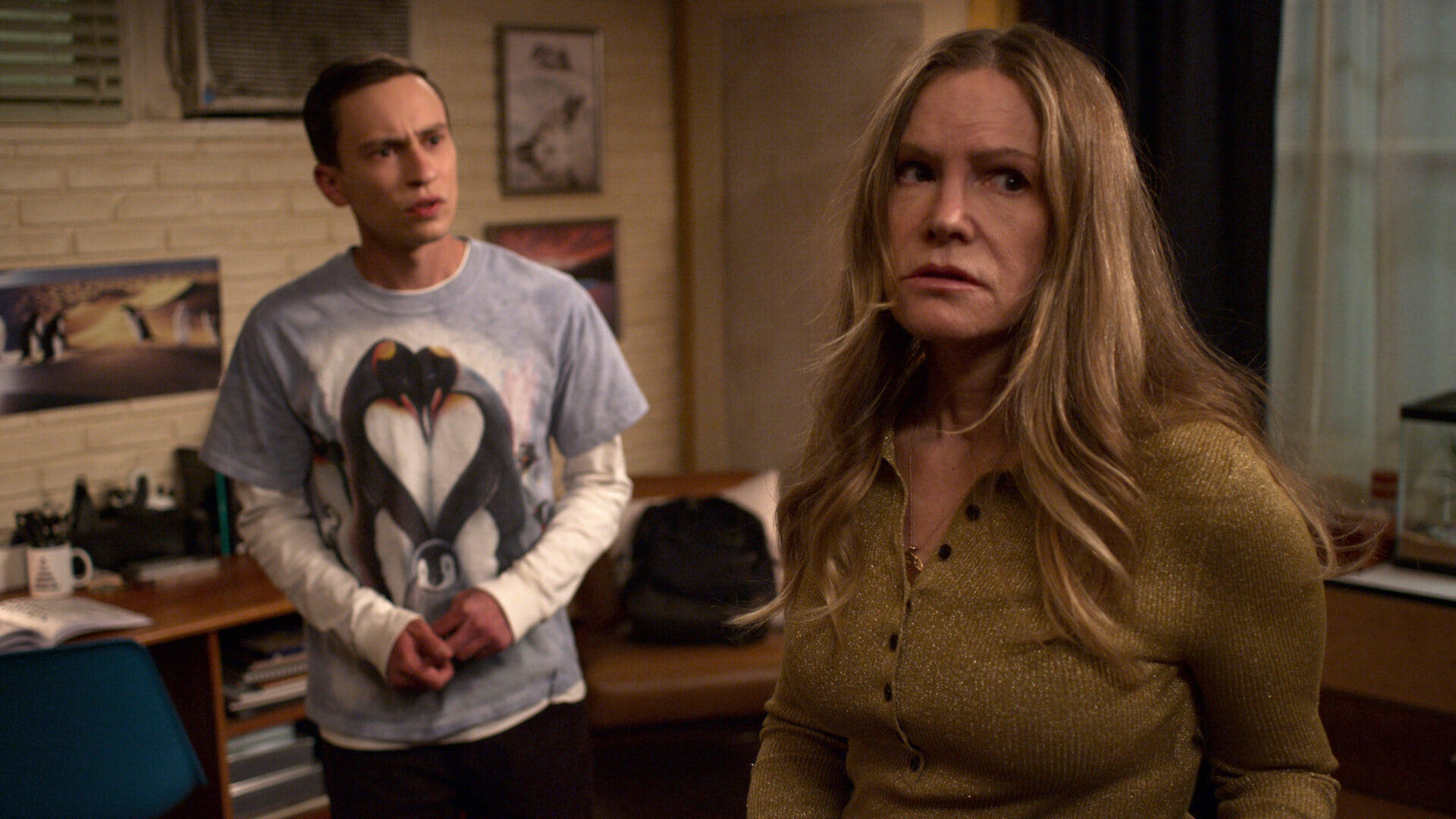 Atypical (S04E09) Player's Ball Summary Season 4 Episode 9 Guide