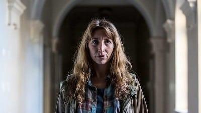 Series 1, Episode 1 Summary