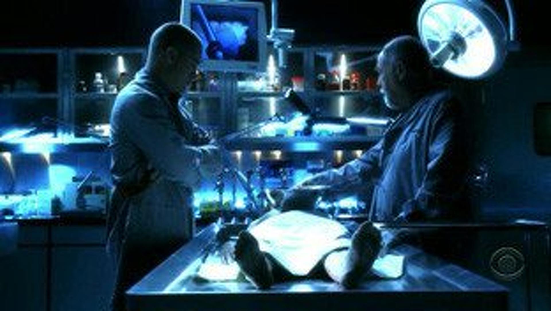 CSI (S07E06): Burn Out Summary - Season 7 Episode 6 Guide
