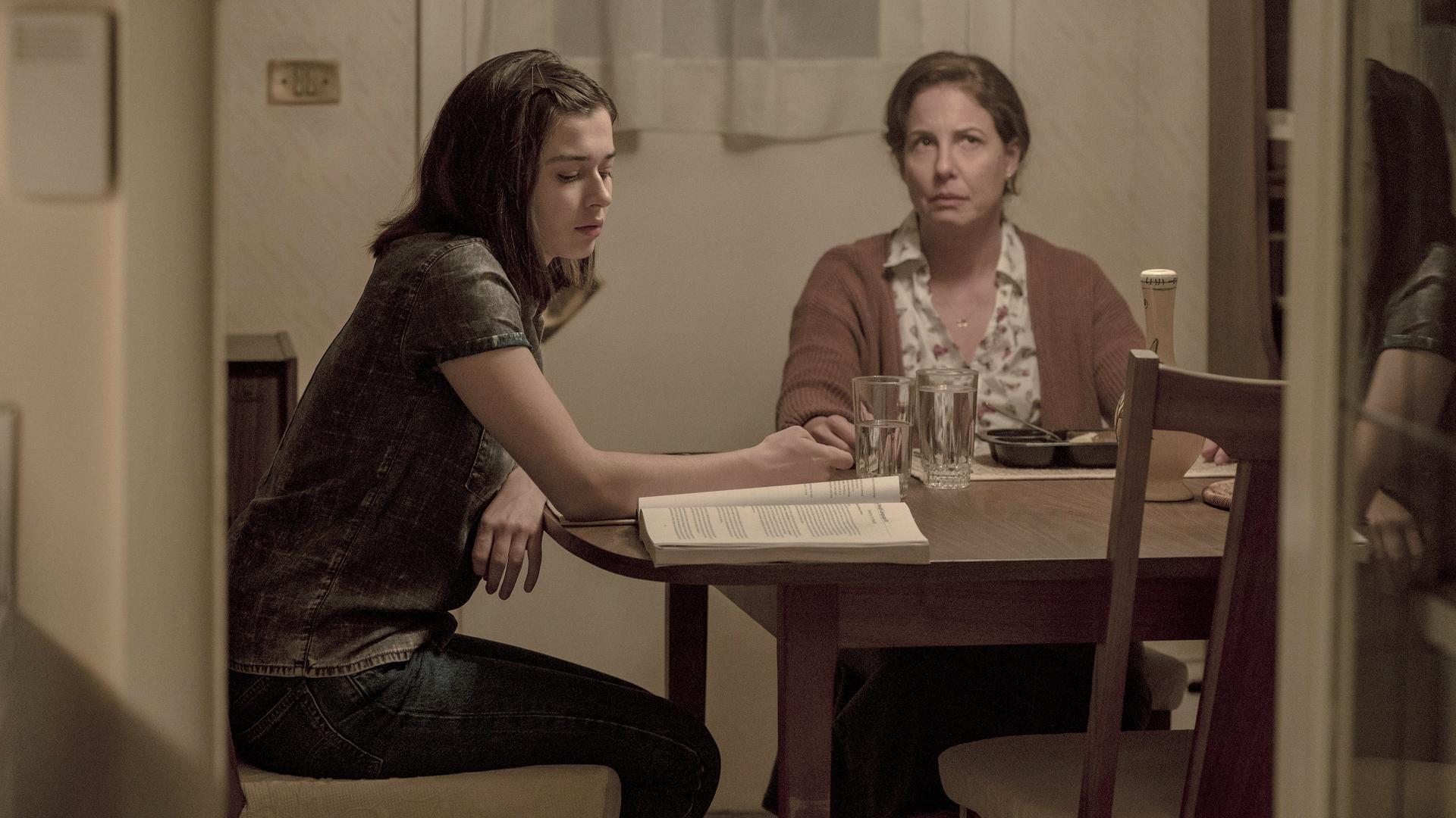 Castle Rock (S02E05) The Laughing Place Summary Season 2 Episode 5 Guide