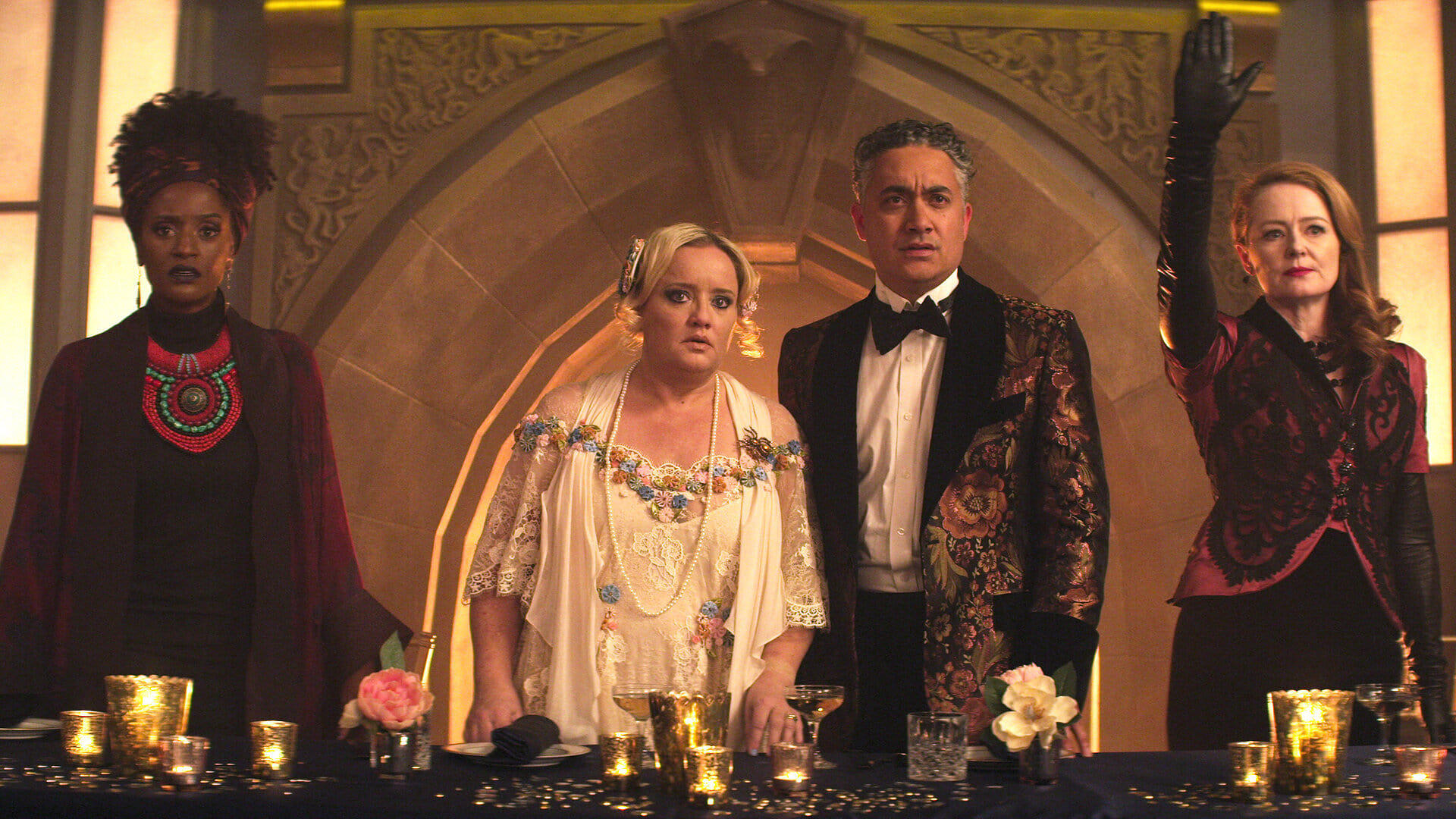 Chilling Adventures of Sabrina (S02E10): Chapter Thirty: The Uninvited