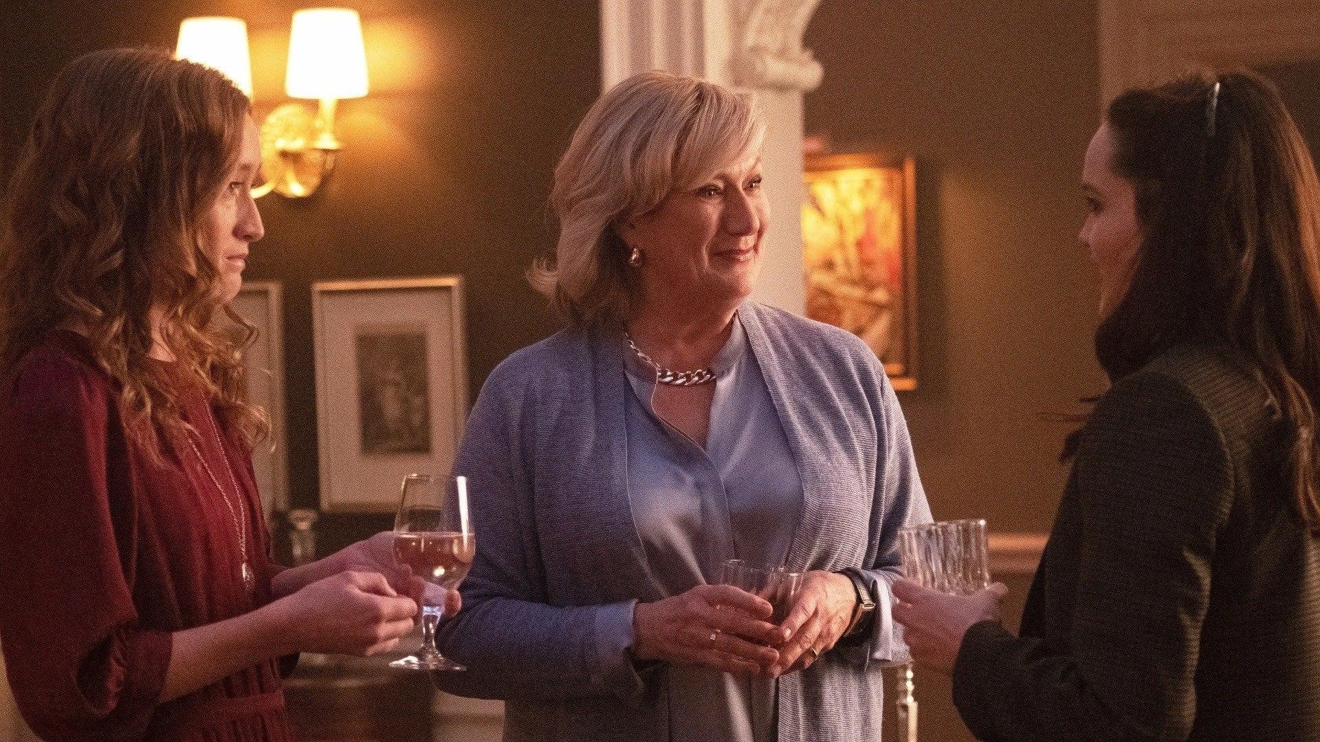 Clarice (S01E06) How Does It Feel to Be So Beautiful? Summary Season