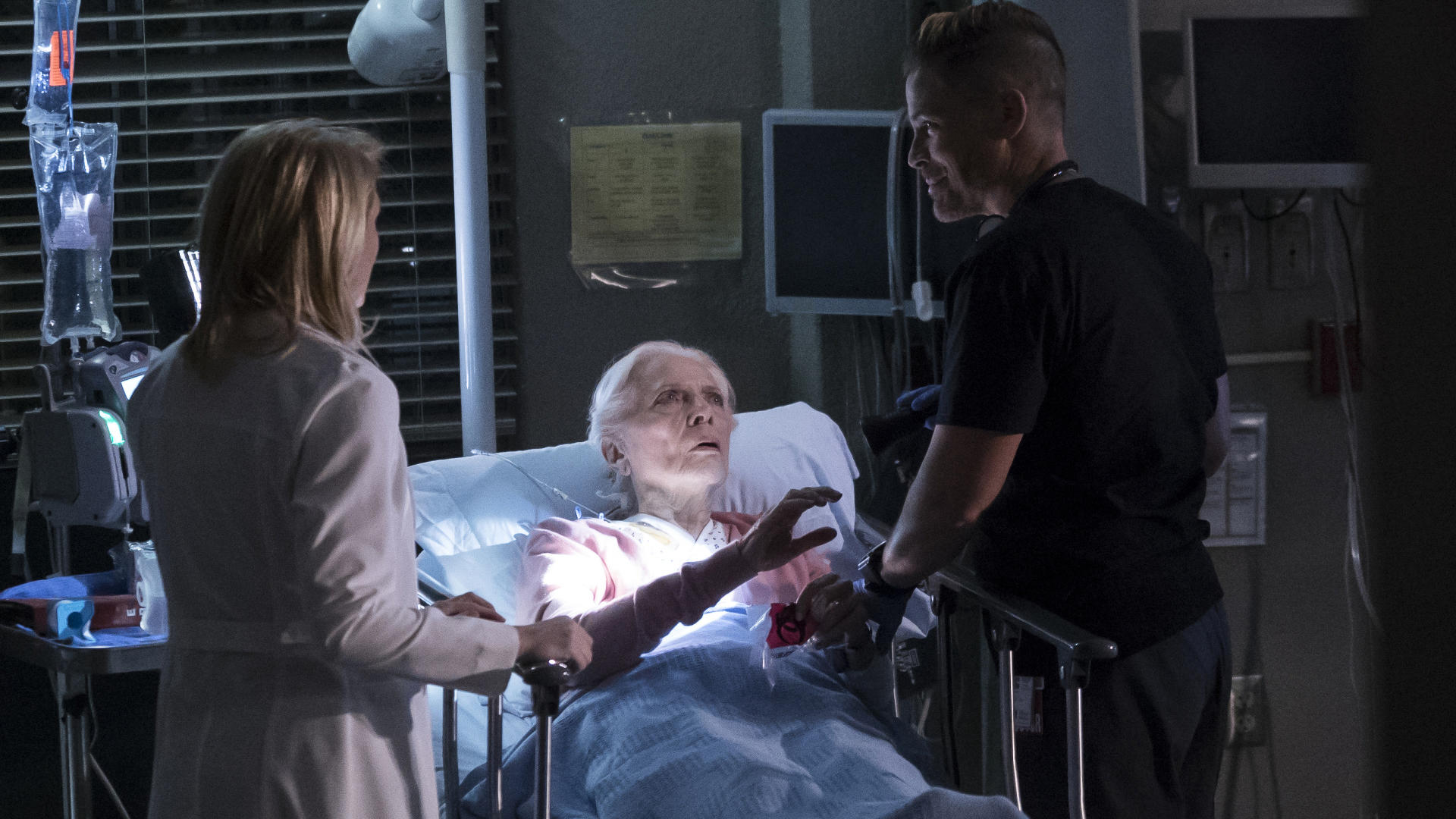 Code Black (S02E11): Exodus Summary - Season 2 Episode 11 Guide