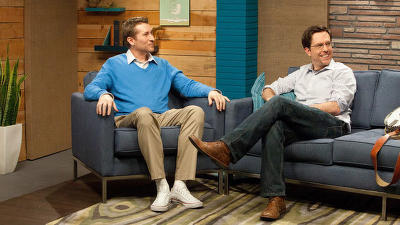 Ed Helms Wears a Grey Shirt & Brown Boots Summary