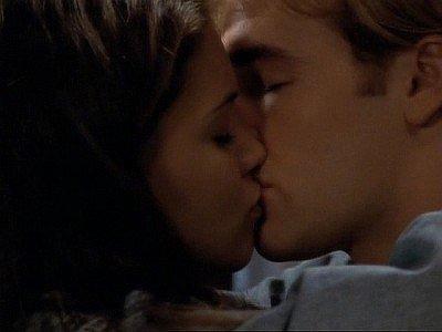 The Kiss Summary