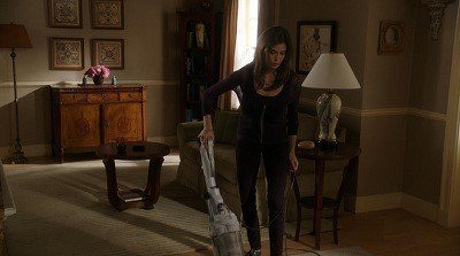 Desperate housewife watch with subtitles. Алехандро отчаянные домохозяйки. Алехандро Перес отчаянные домохозяйки.