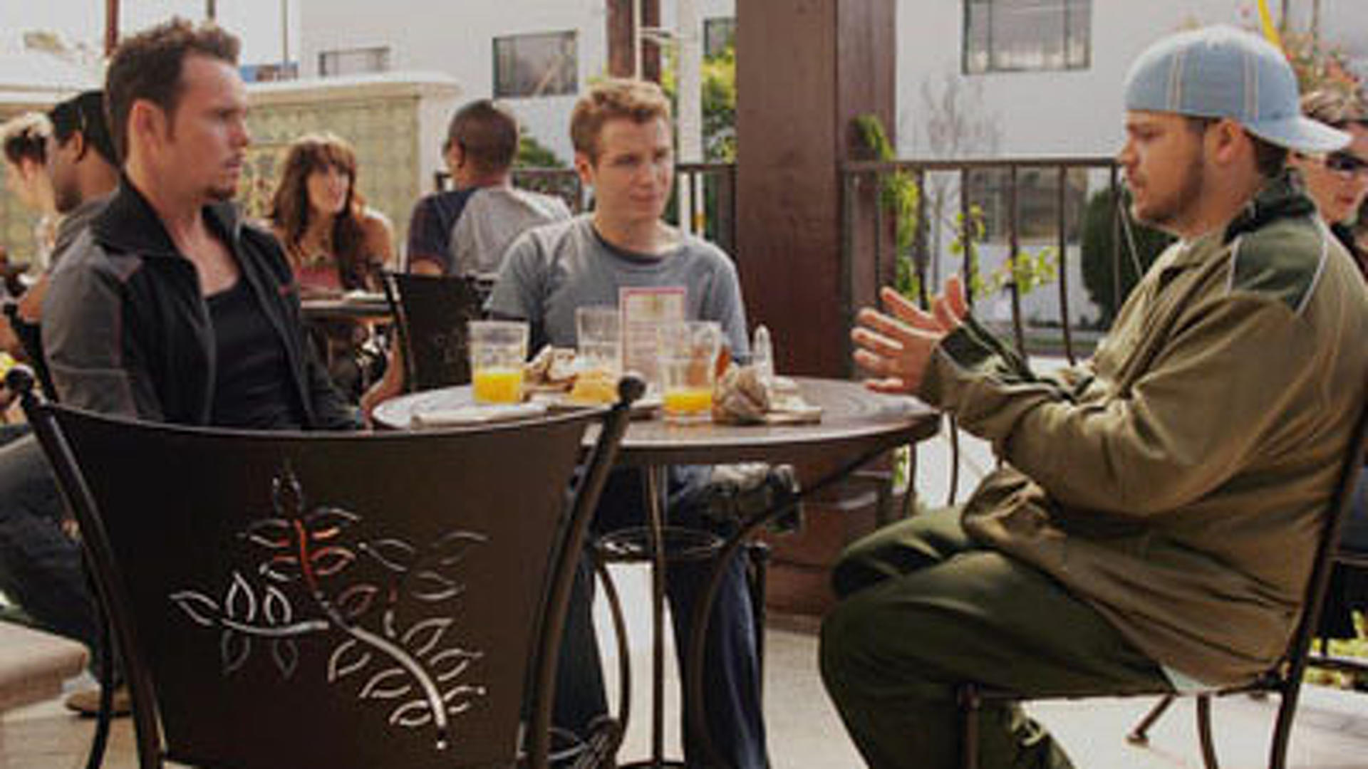 Entourage (S02E12) Good Morning Saigon Summary Season 2 Episode 12 Guide