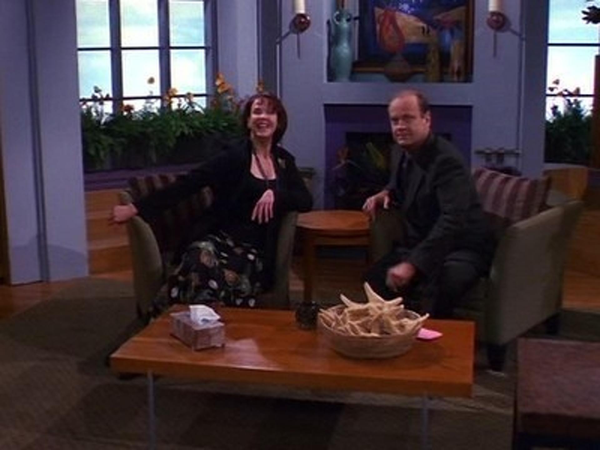 Frasier (S07E19): Morning Becomes Entertainment Summary - Season 7 ...