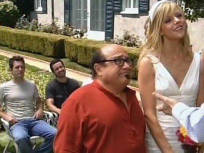 Dennis and Dee's Mom is Dead Summary