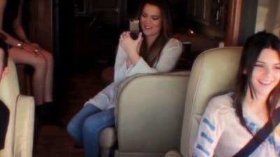 Close Encounters of the Kardashian Kind Summary