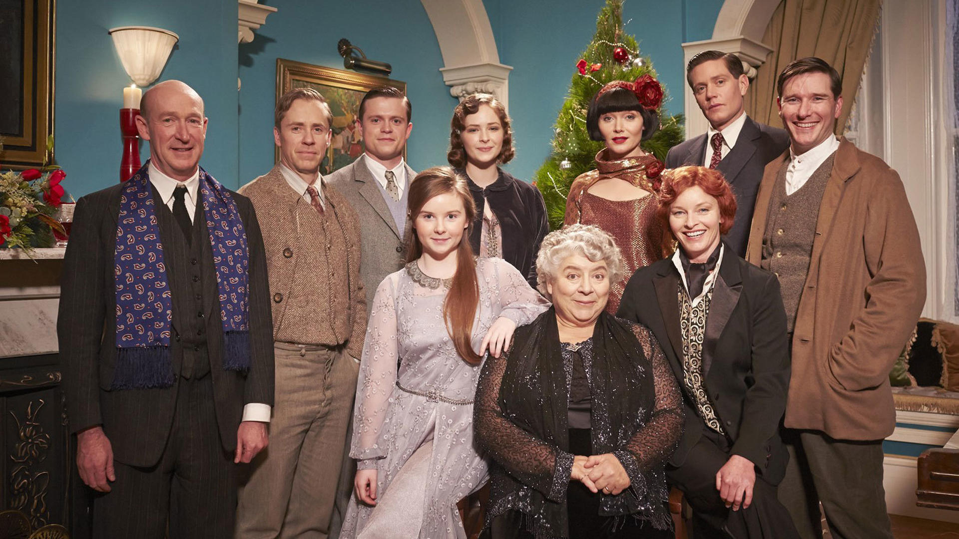 Miss Fisher's Murder Mysteries (S02E13): Murder Under The Mistletoe ...