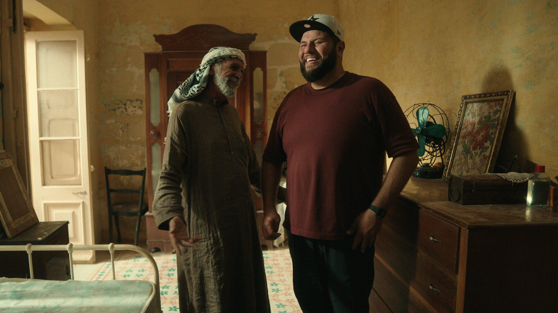 Mo (S02E08): A Call From God Summary - Season 2 Episode 8 Guide