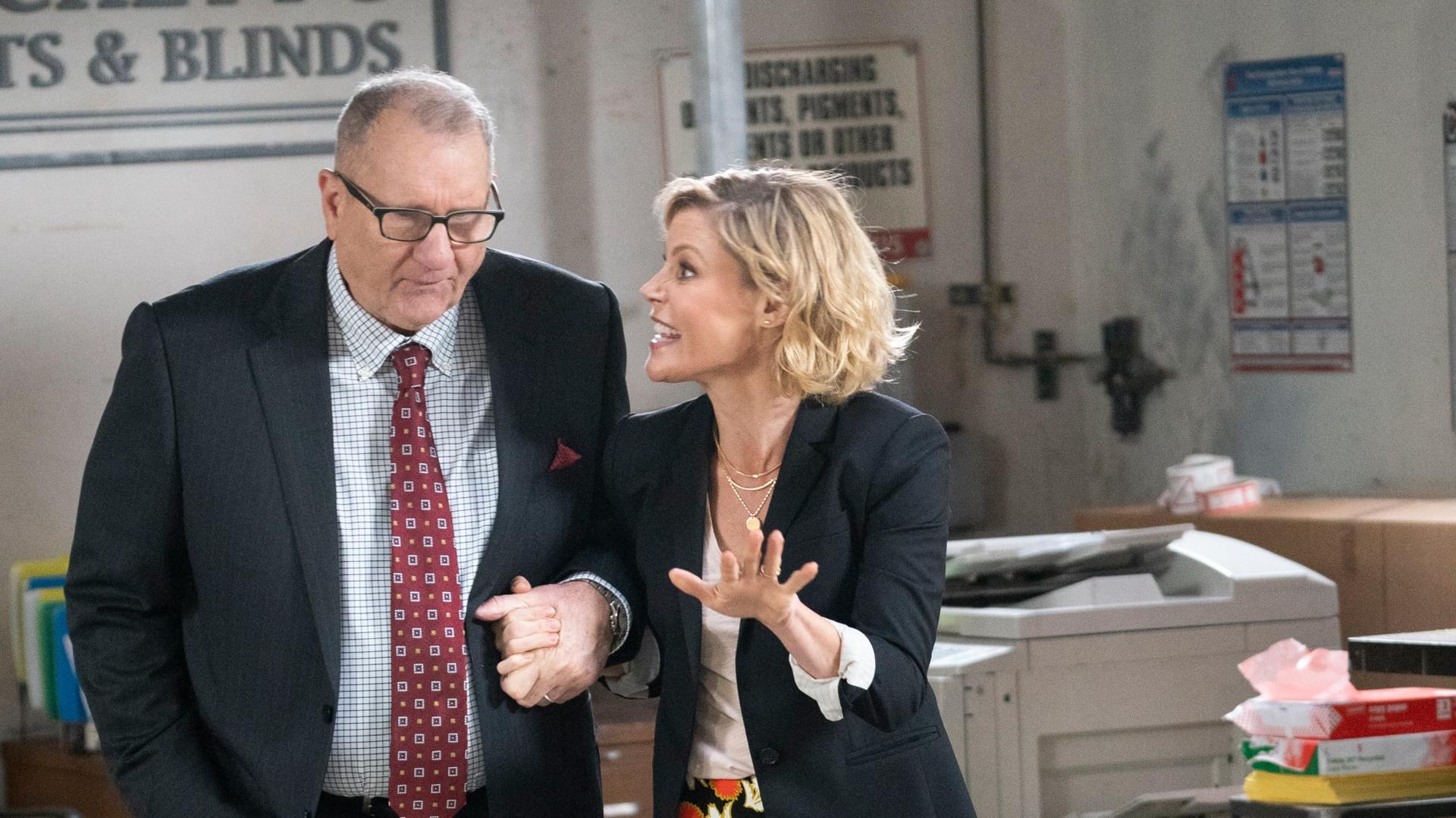 Modern Family (S10E13) What's Next Summary Season 10 Episode 13 Guide