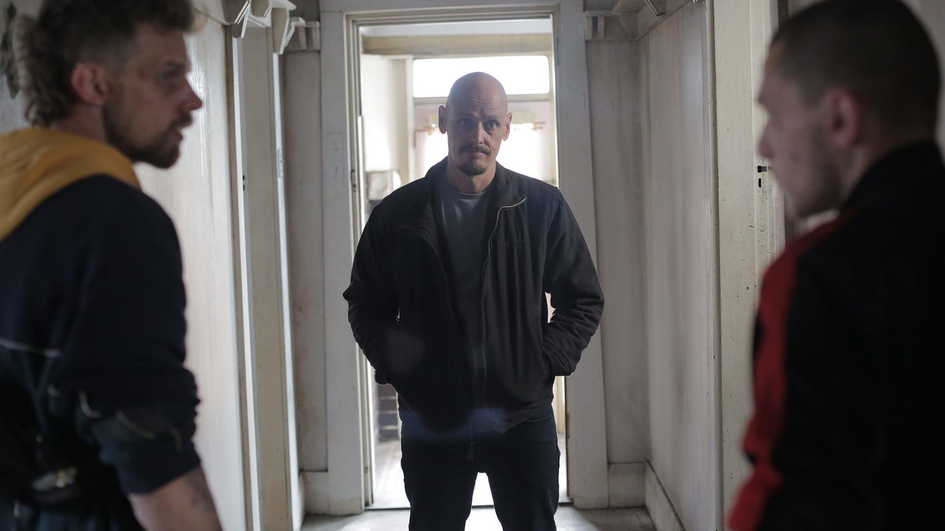 Mr Inbetween (S02E01) Shoulda Tapped Summary Season 2 Episode 1 Guide