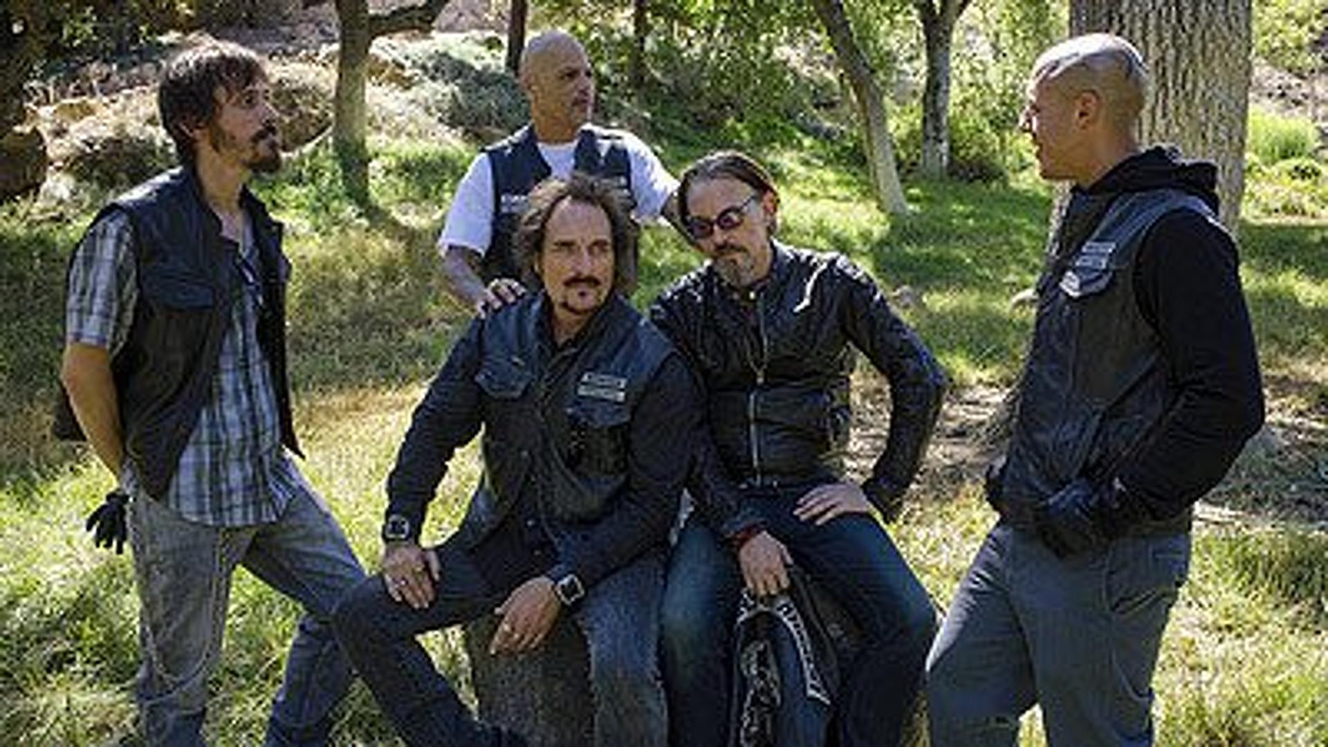 Sons of Anarchy (S06E06): Salvage Summary - Season 6 Episode 6 Guide