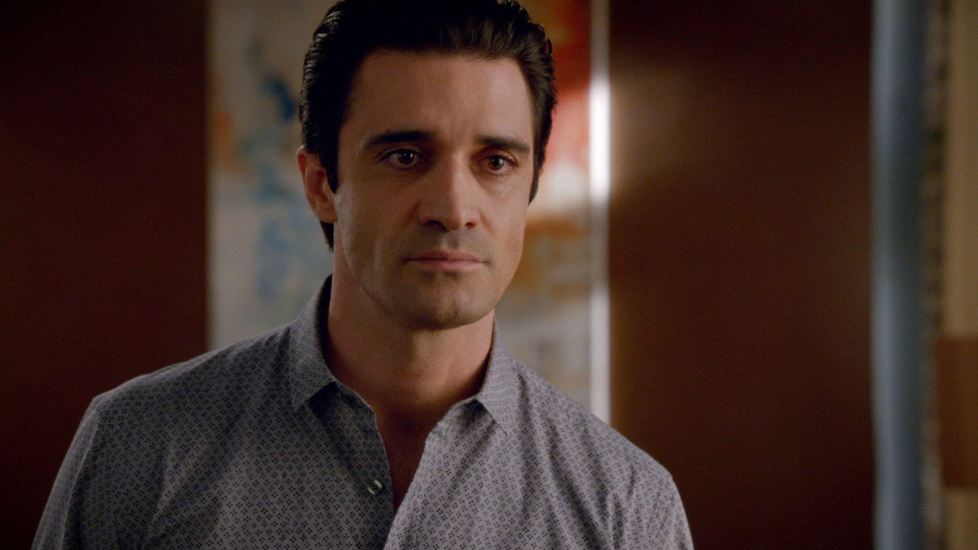 Switched at Birth (S03E04) It Hurts to Wait With Love If Love Is