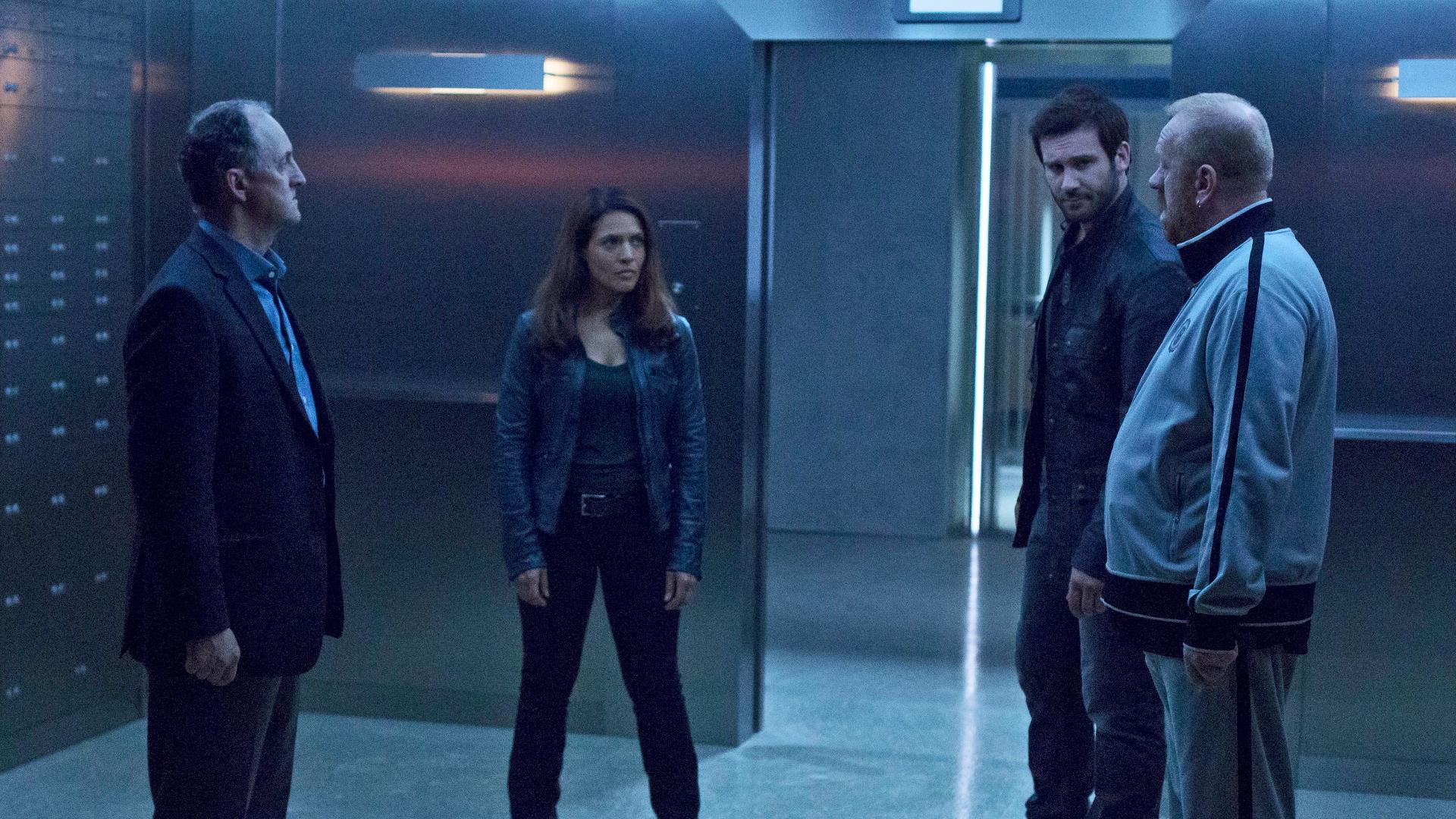 Taken-S01E05-5555bccccebeba4be6a8a803ba254a26-full.jpg