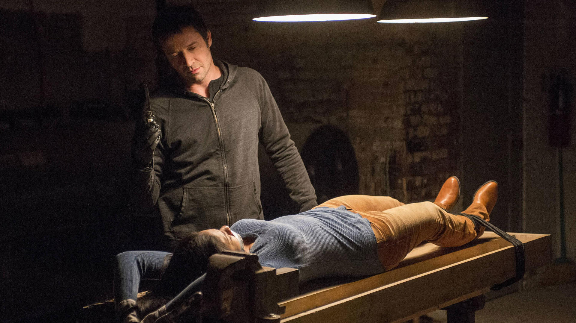 The Following (S01E08): Welcome Home Summary: With Joey Matthews still miss...