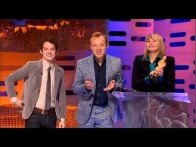 Elijah Wood, Kim Cattrall, Heloise and the Savoir Faire Summary