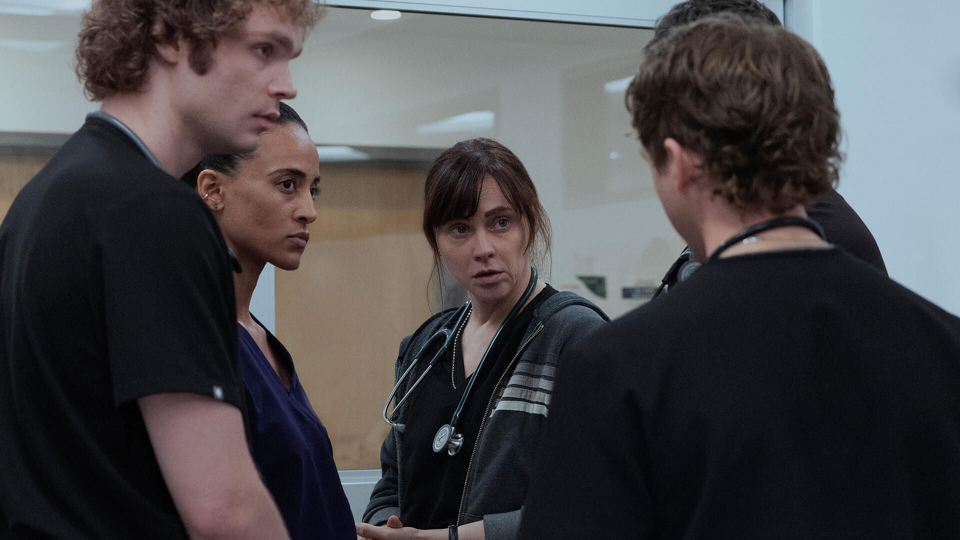 The Pitt (S02E08): 2:00 P.M. Summary - Season 2 Episode 8 Guide