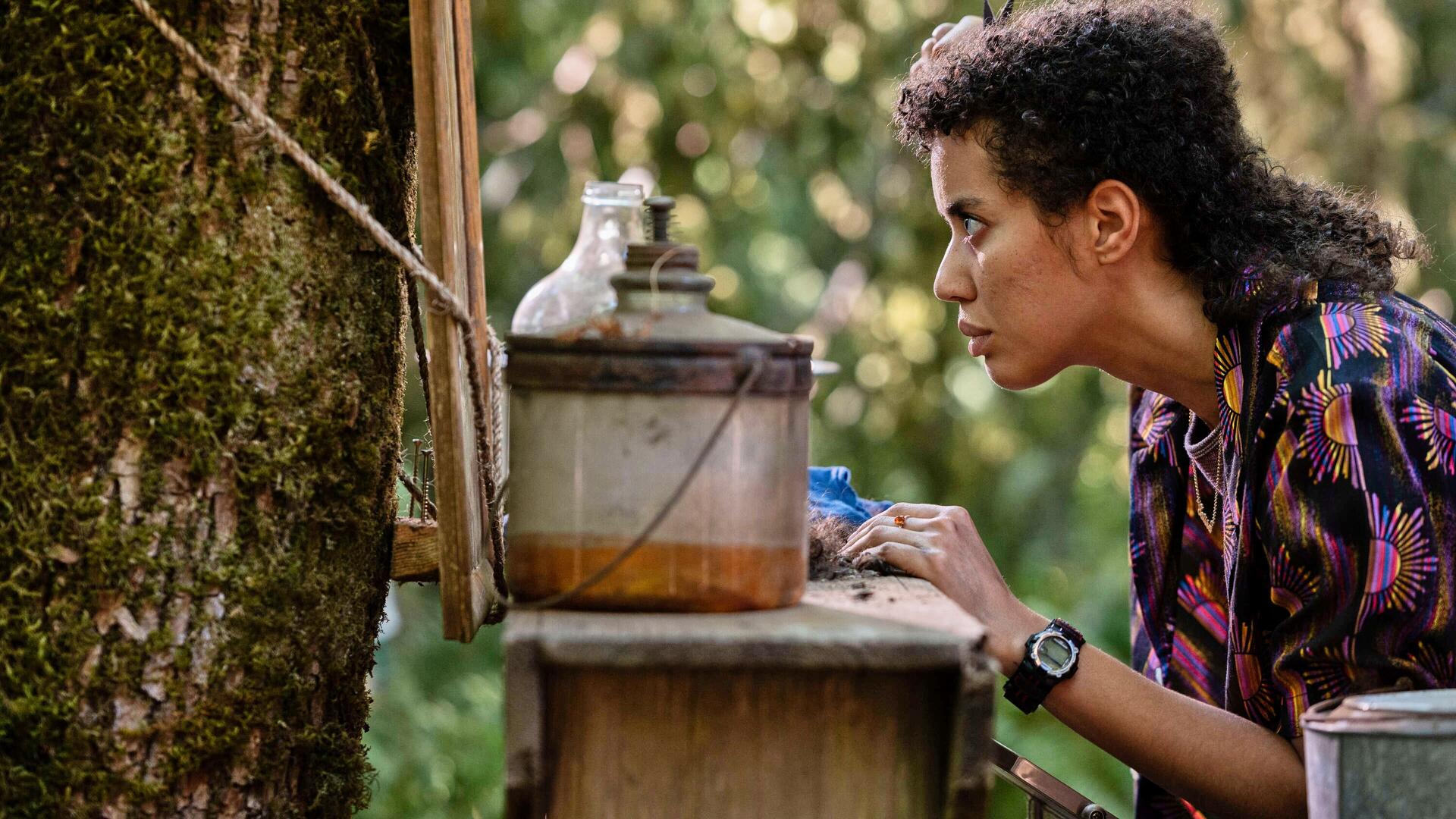 Yellowjackets (S01E07) No Compass Summary Season 1 Episode 7 Guide