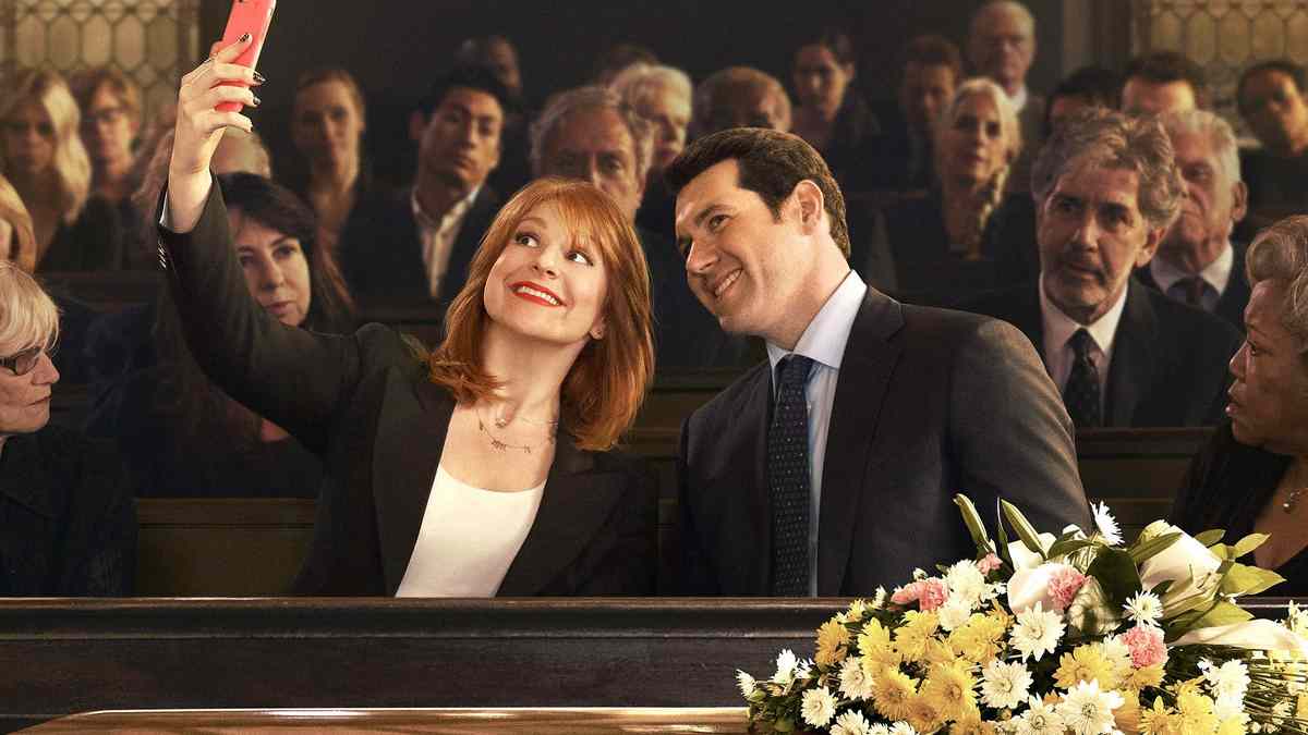 Difficult People Season 3 Episode Guide & Summaries and TV Show Schedule